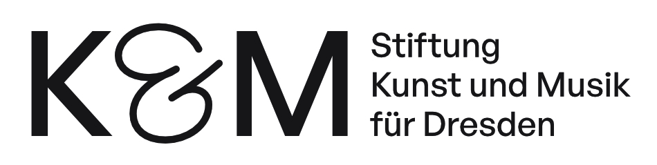 KI generiert: Das Bild zeigt das Logo der "K&M Stiftung Kunst und Musik für Dresden". Es besteht aus den Buchstaben "K&M" und dem Schriftzug "Stiftung Kunst und Musik für Dresden".